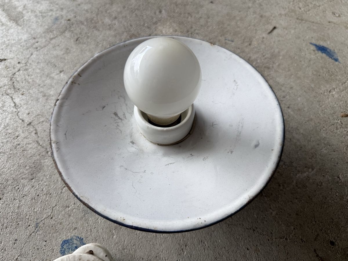 Lampadari & plafoniere: Antike Deckenlampe, Emaillelampe, Schalter! Stalllampe – Usato da Affoltern am Albis venduto da jonas1009 2