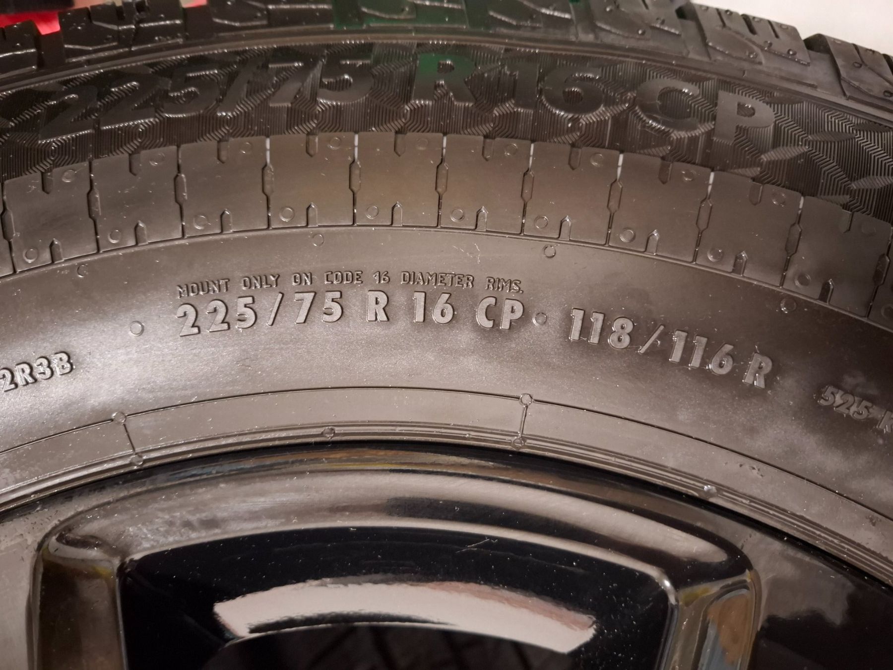 Mercedes-Benz Cerchioni: Original Alufelgen 6 Stk. MB Sprinter W907/W910 Wohnmobil – Nuovo (secondo la descrizione) da Bremgarten AG venduto da Luckythree 6