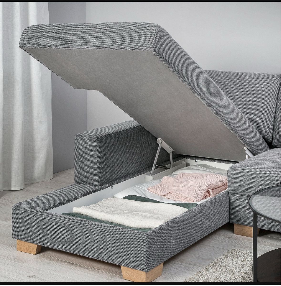 Divani: IKEA SÖRVALLEN Sofa mit Recamiere links + Hocker – Usato da Brüttisellen venduto da naz_5wdh 5