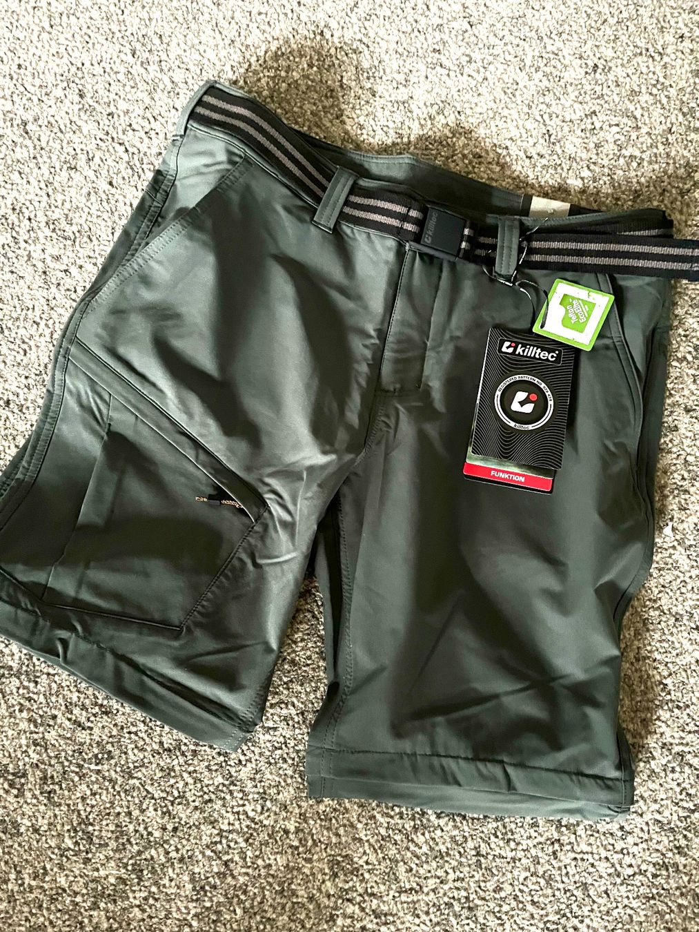 Killtec Pantaloni: 2in1 Outdoorhose "KILLTEC" Bermuda oder lange Hose Gr.M25/50 – Nuovo e nell'imballaggio originale da Adliswil venduto da vette56 2