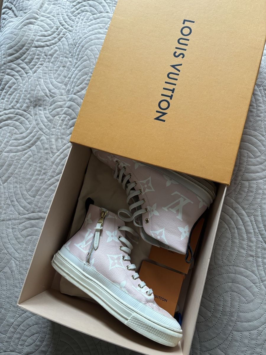 Louis Vuitton Damenschuhe: Basket Louis Vuitton – Gebraucht aus Fribourg von ats__