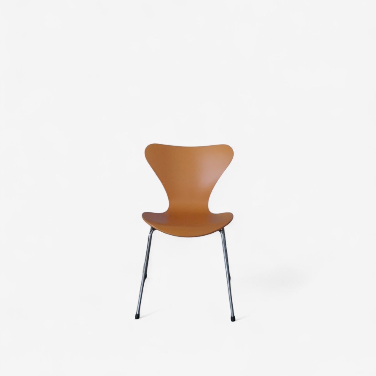 Fritz Hansen Sedie: Fritz Hansen Serie 7 Restaurierte Sonderedition - Orange – Usato da Tägerwilen venduto da jwolfstudio