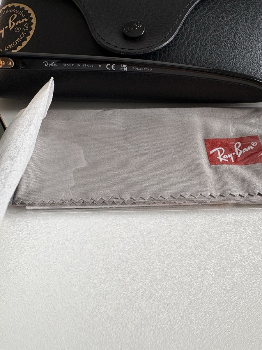 Ray-Ban Occhiali & Lenti: Ray•Ban Clubmaster Classic Polarisiert – Nuovo e nell'imballaggio originale da Aarau venduto da oli_fn9q 4