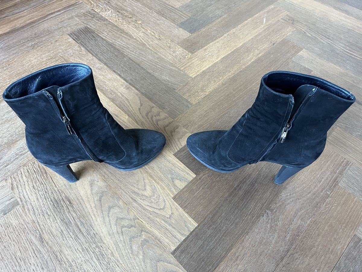 Sergio Rossi Scarpe da donna: Bottines daim Sergio Rossi – Usato da chamby venduto da gasparino 1