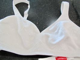 SOUTIEN-GORGE TRIUMPH. 75 D