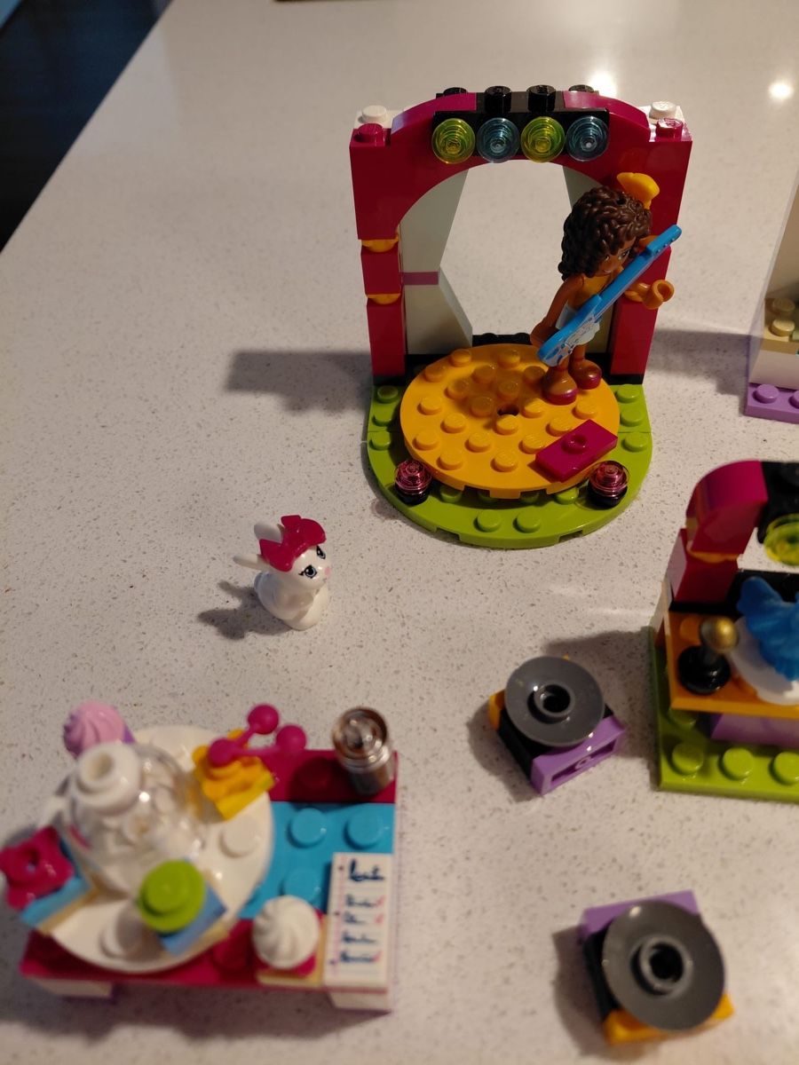 Lego Kit di costruzioni: Lego 41308 und Lego 41309 – Nuovo (secondo la descrizione) da Grenchen venduto da lia51 1