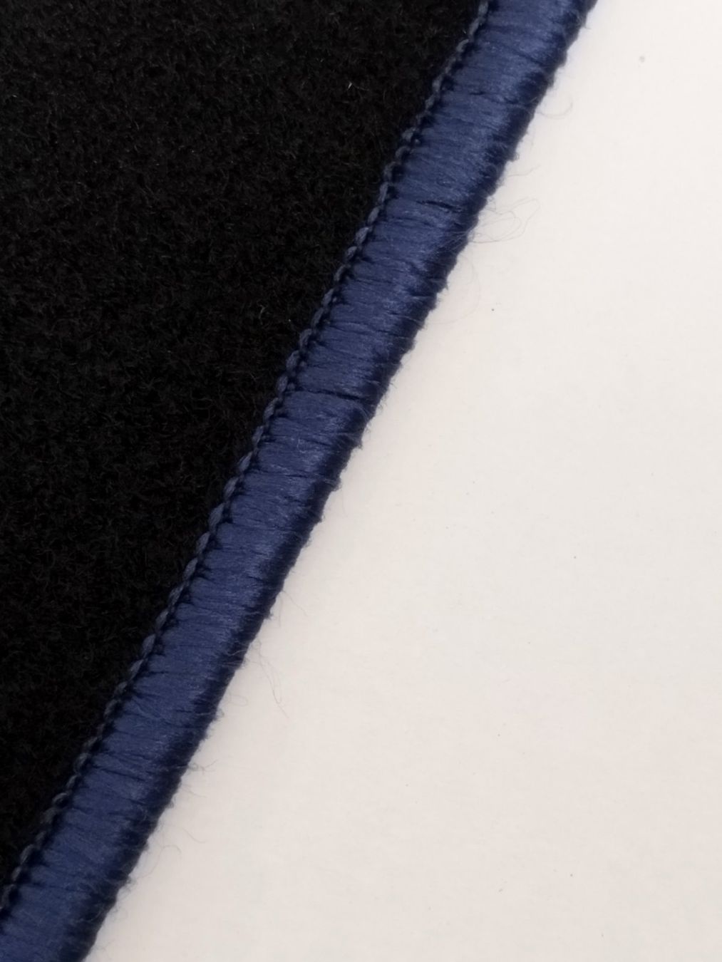 Tappeti & Tappetini: Velours Fussmatten Saab 9-3 1998-2003 – Nuovo e nell'imballaggio originale da Regensdorf venduto da Carmats-Semco 9