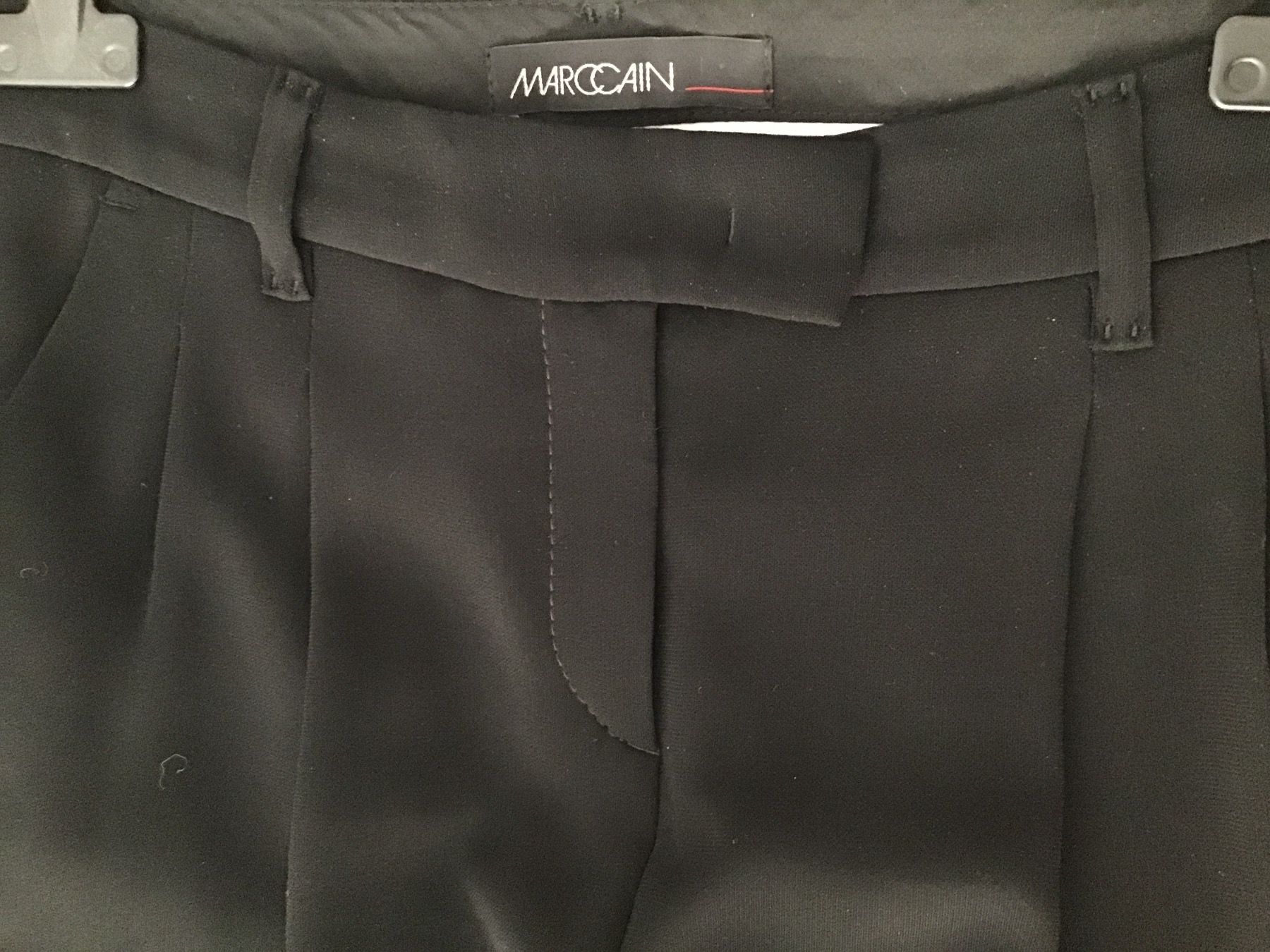 Marc Cain Hosen: MARC CAIN SOMMERHOSE SCHWARZ GRÖSSE 1 – Neu (gemäss Beschreibung) aus Glattfelden von ire_w6h2 1