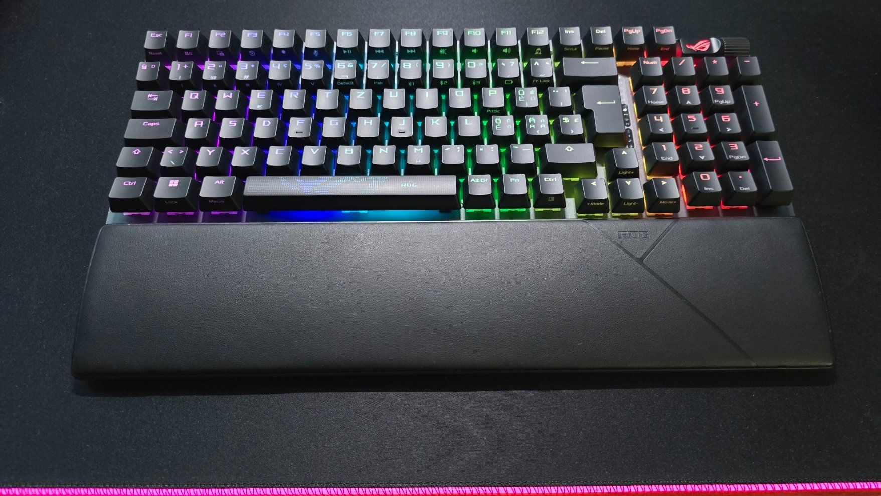 Asus Tastiere: ASUS ROG Strix Scope II 96 - CH Schweizer Tastaturlayout! – Usato da Rheinfelden venduto da Maxim14 2