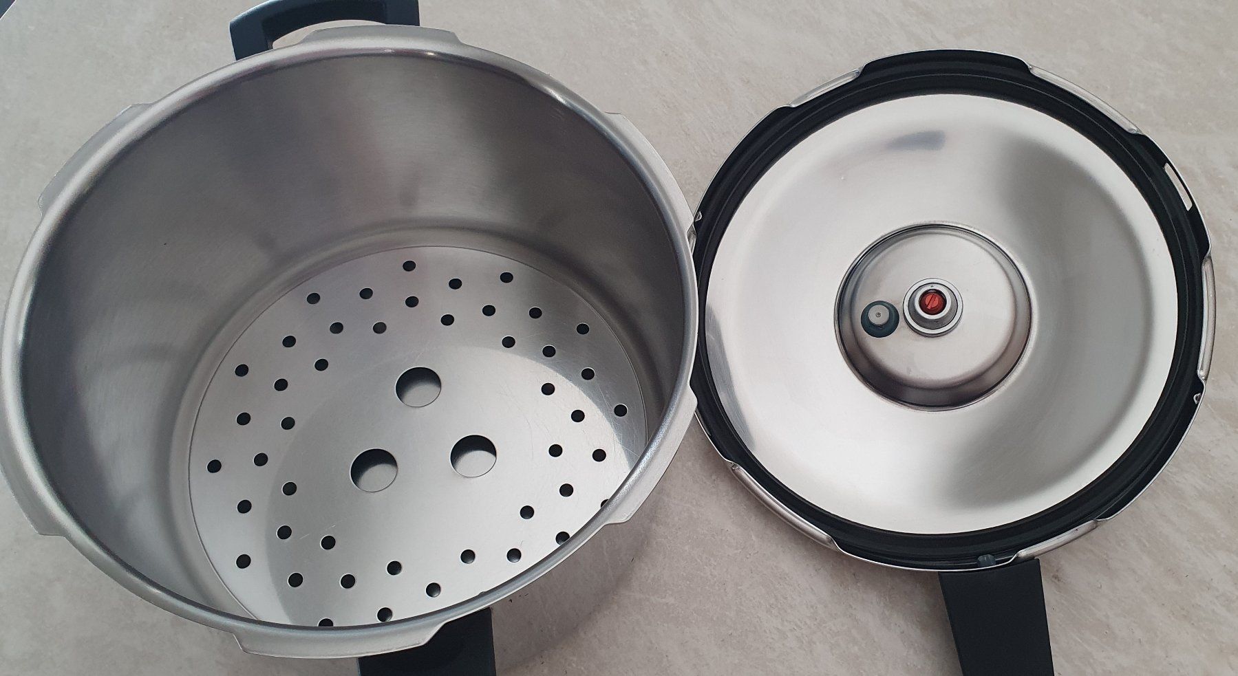 Pentole: Duromatic Kuhn Rikon 5 l. 22 cm – Usato da Neyruz FR venduto da Askoy 2