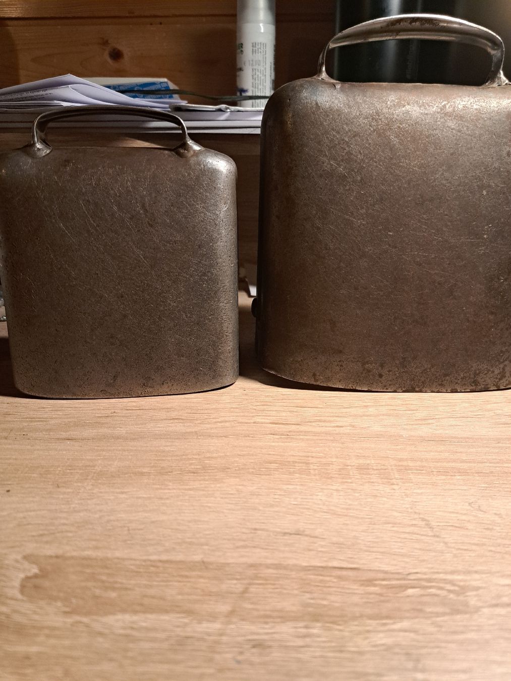 Glocken & Treicheln: 2 Bissen – Gebraucht aus Egg (Flawil) von Tuli_pan72 3
