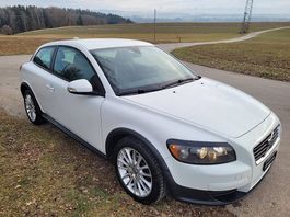 VOLVO C30 2.0D Coupé
