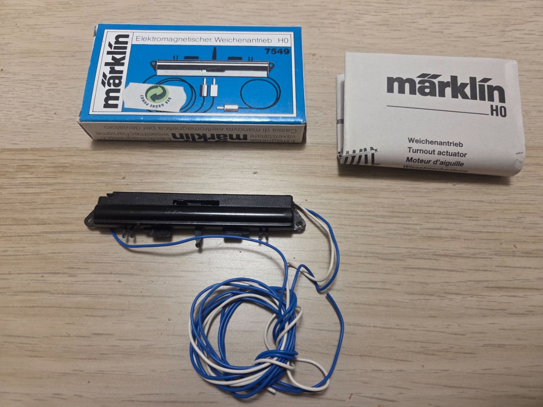 Märklin Modellini di ferrovie: Märklin 7549 Weichenantrieb H0 – Usato da St-Aubin-Sauges venduto da Lo_Go