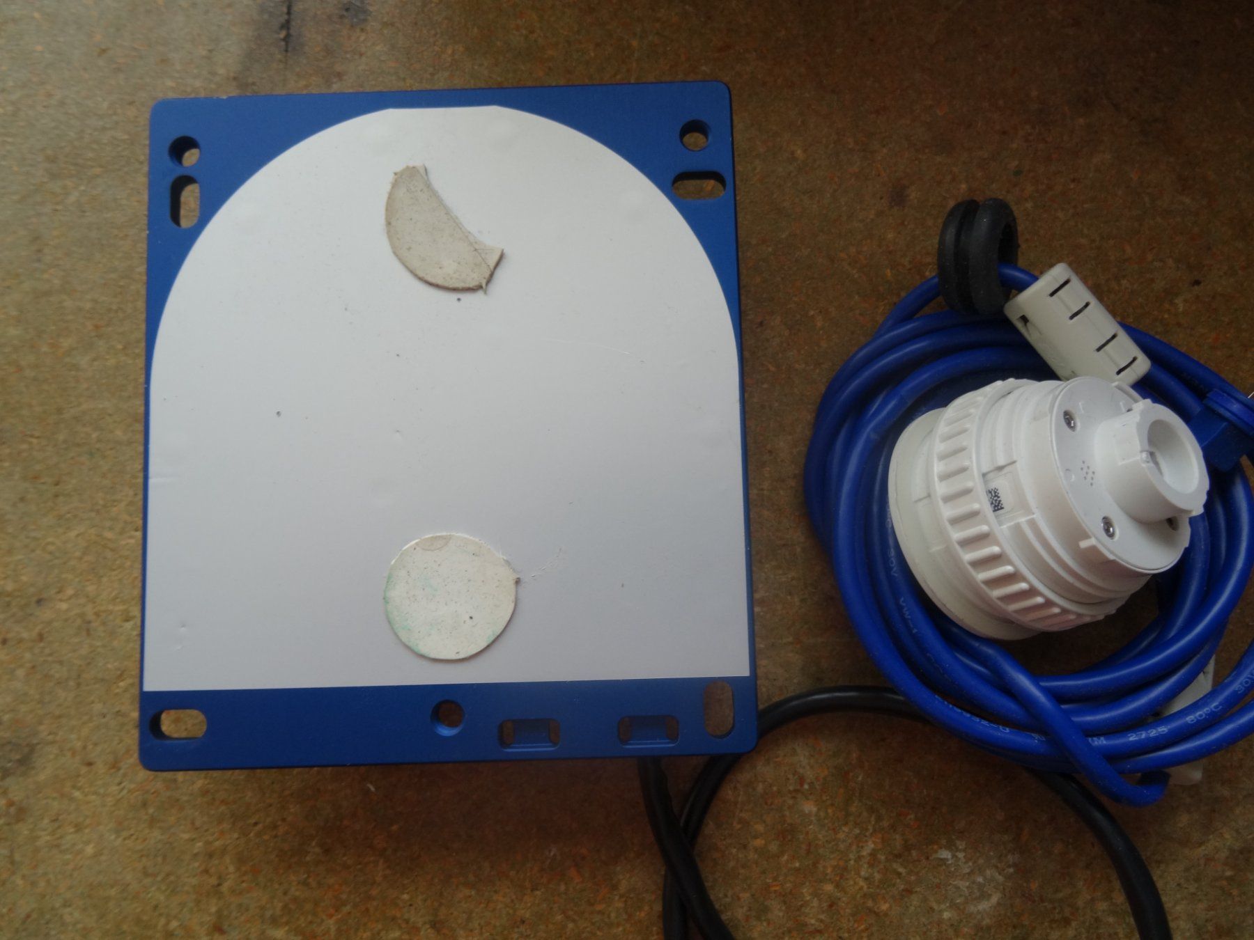 Mobotix Webcams: MOBOTIX-S15D  Kamerasystem mit 1 Kamera – Gebraucht aus Lupfig von JUTA09 1