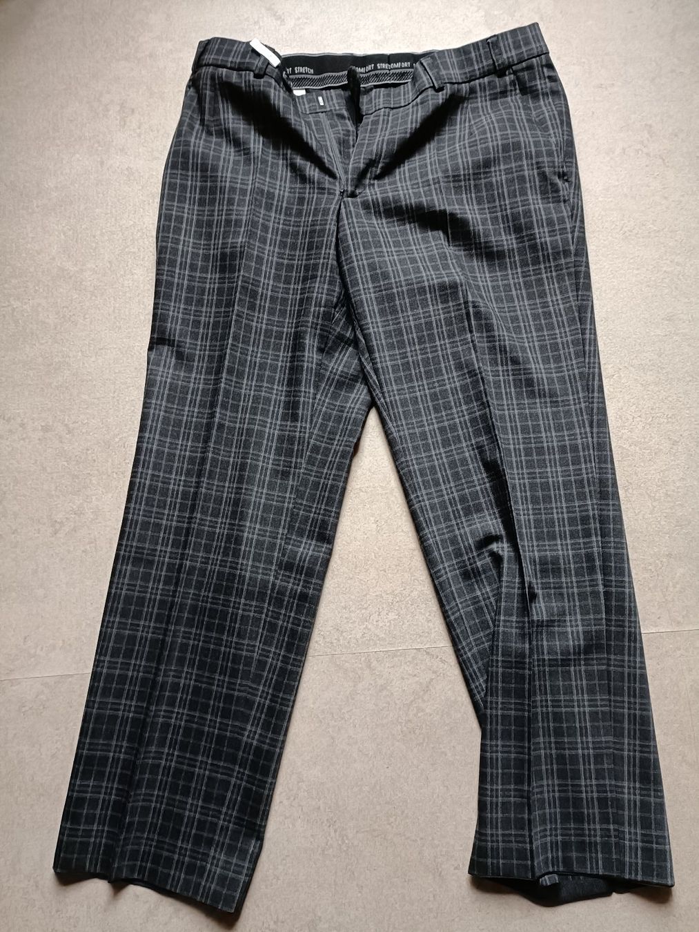 Pantaloni: Stoff Herrenhose – Usato da Embrach venduto da Illingen13
