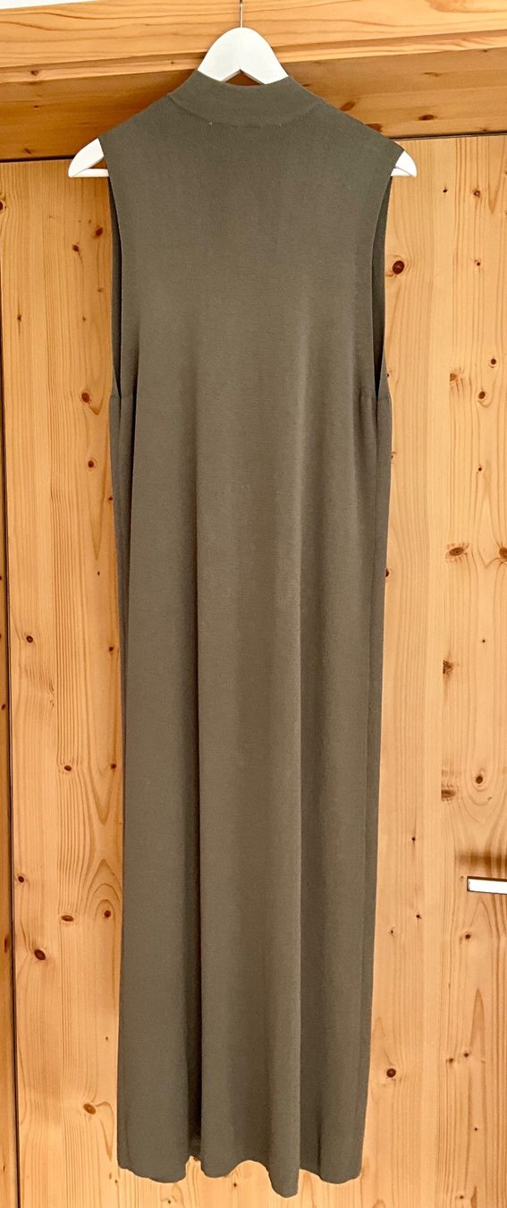 Giacche: ärmellose Strickjacke – Usato da Davos Clavadel venduto da panorama01 1