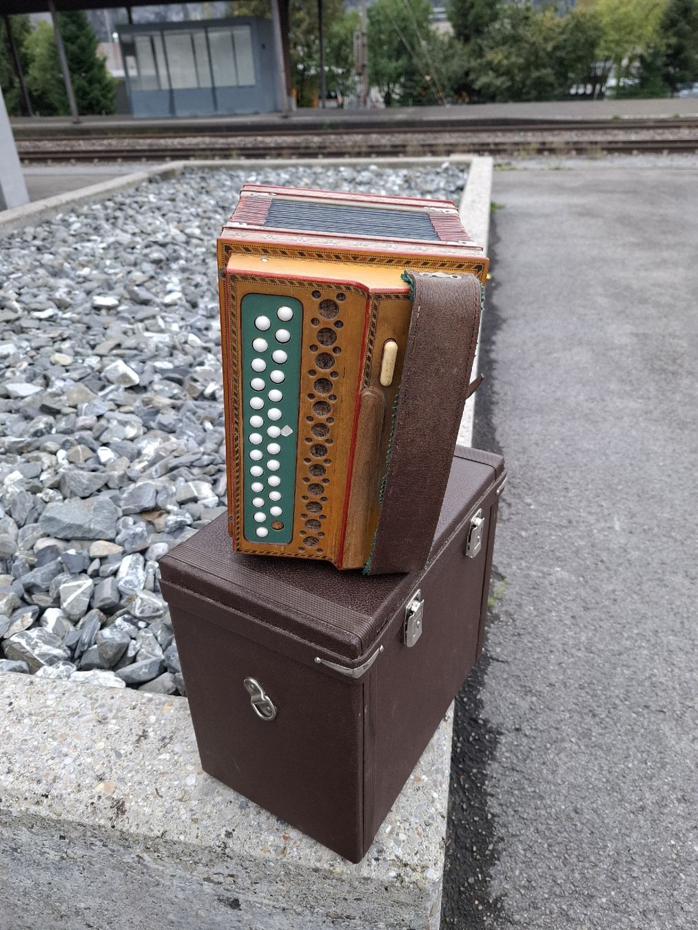 Eichhorn Instruments de musique: Eichhorn orgeli – D'occasion à Villeneuve par BibiVintage 9