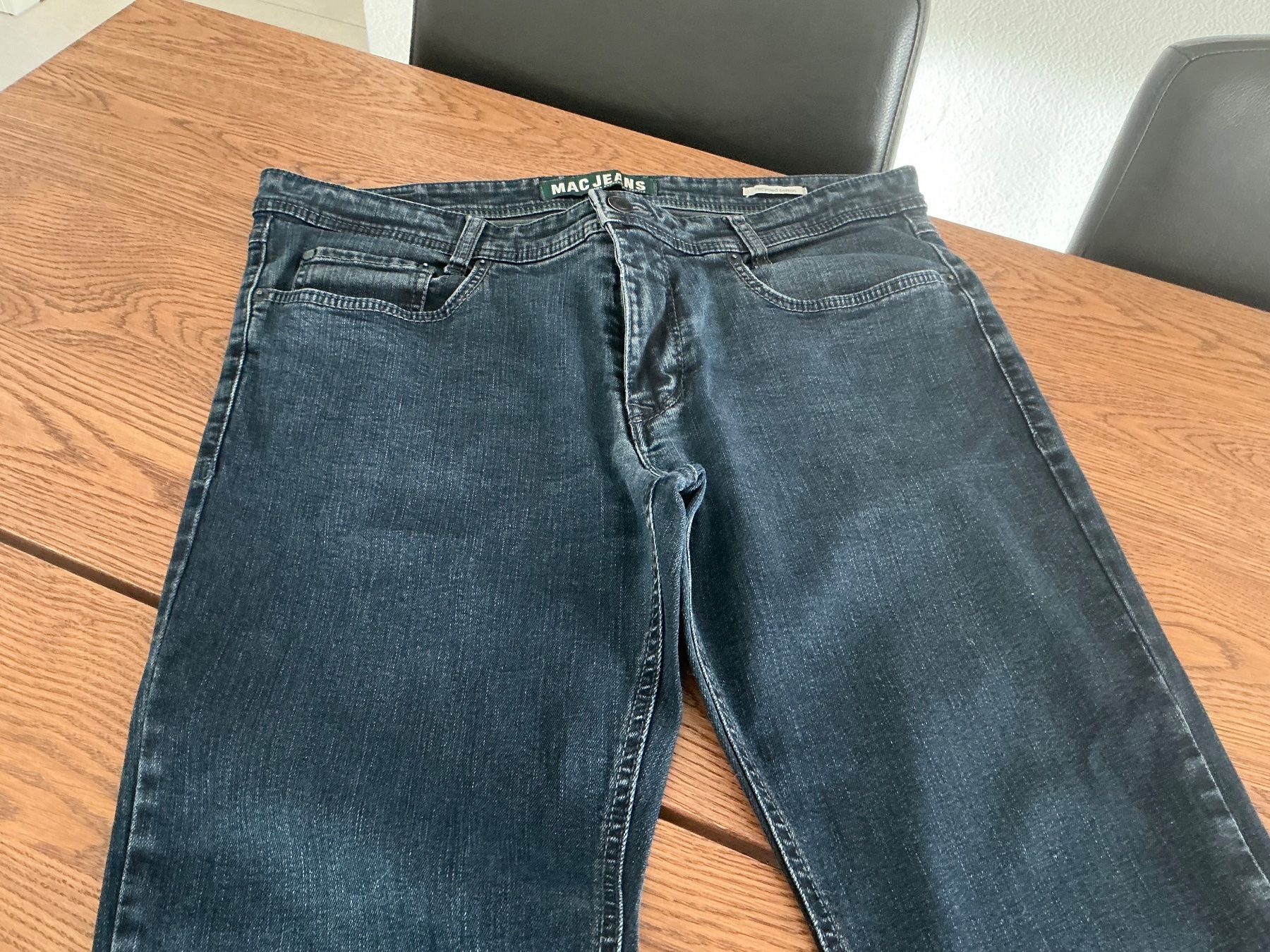 Jeans: Mac Jeans, dunkle Waschung, Grösse 35/30 – Usato da Würenlos venduto da Starceve 1