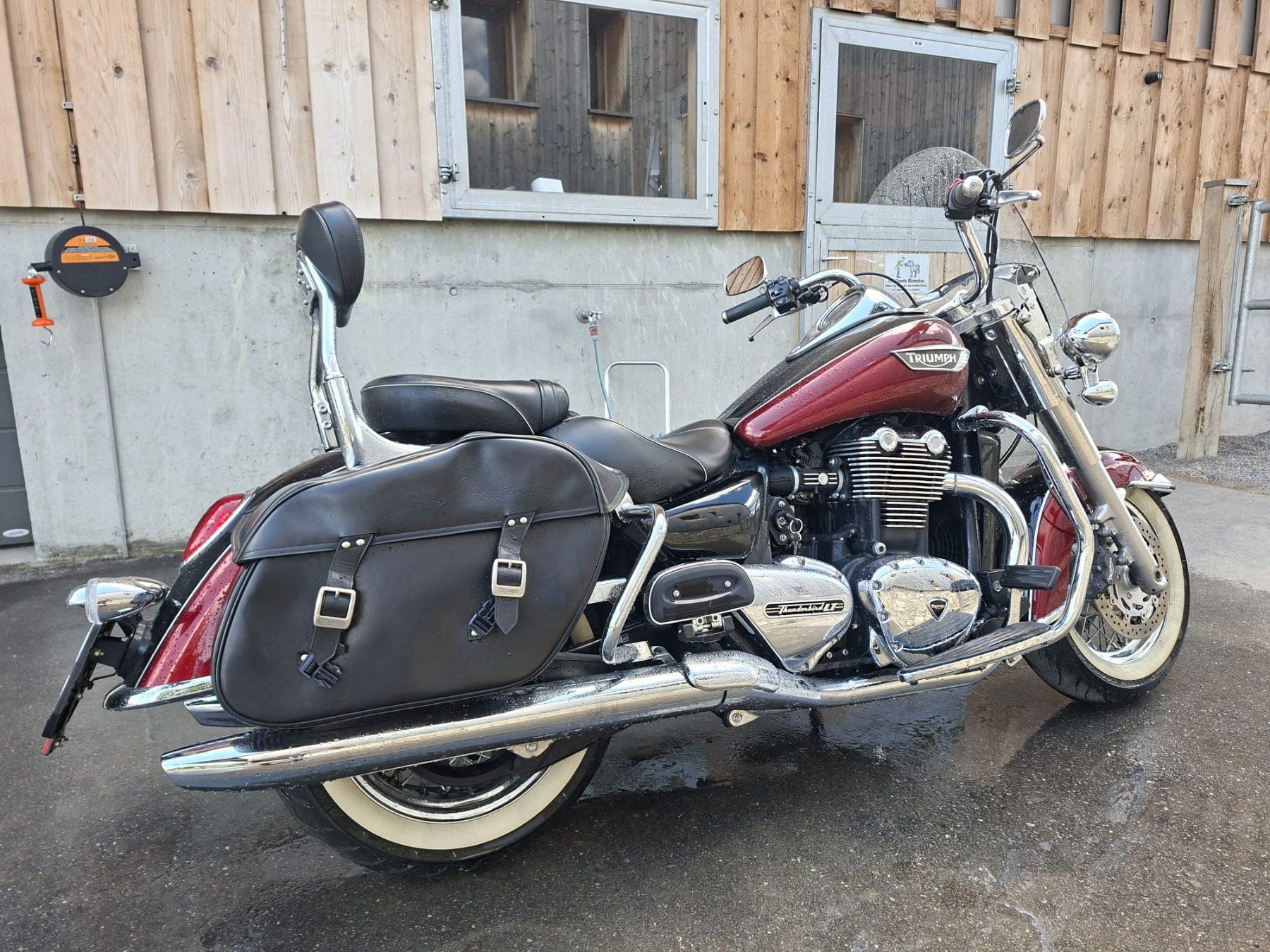 Triumph Chopper: TRIUMPH Thunderbird LT ABS – Gebraucht aus Plaffeien von ar01l842