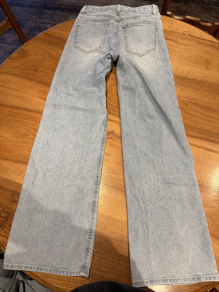 H&M Jeans: Jeans – Usato da Andwil SG venduto da Skyline21 1