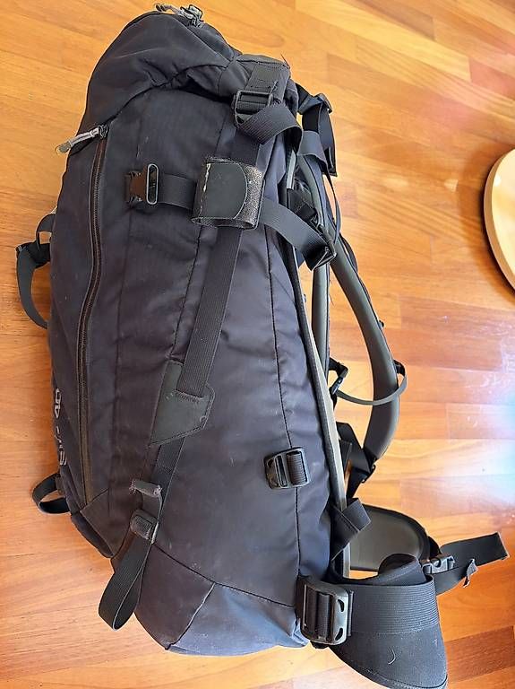 Arcteryx Zaini: Arcteryx Silo 40 Rucksack – Usato da Visp venduto da hp.kernen 2