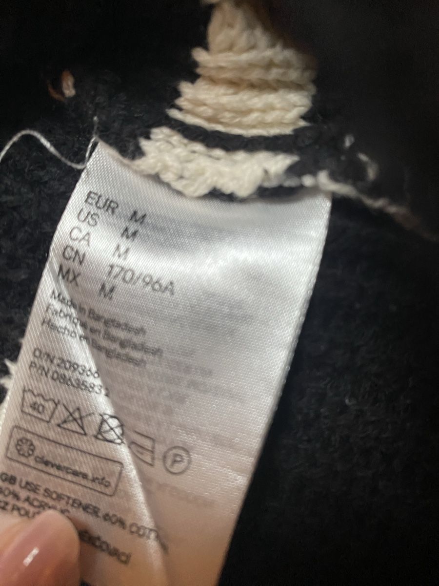 H&M Maglioni & Felpe: Pull H&M noir et blanc M – Usato da Epagny venduto da nie_n5yb 2