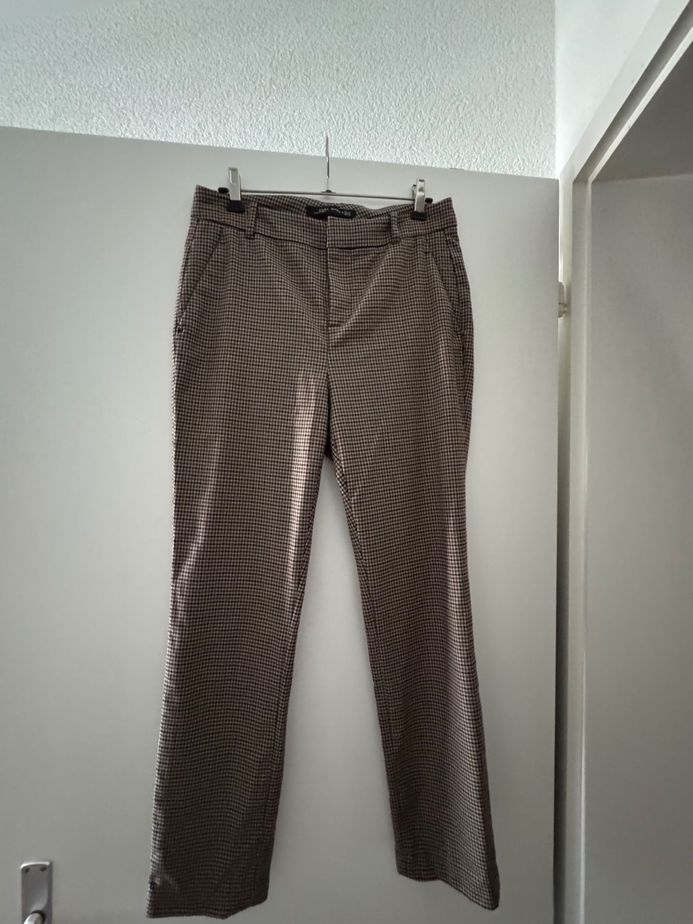 Zara Pantaloni: Zara Karo Hose Gr.36 – Usato da Thun venduto da Iriska77