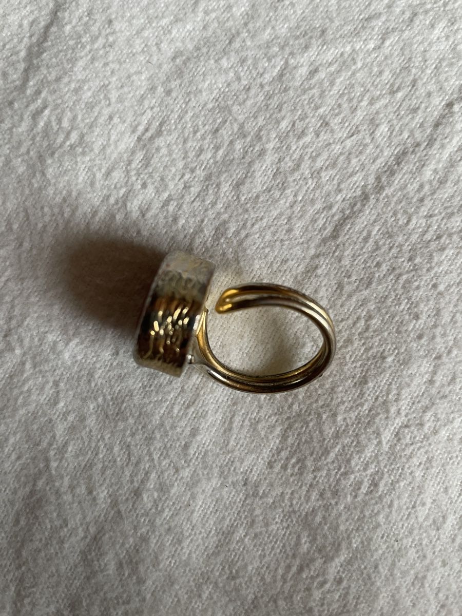 Altri gioielli: Ohrringe mit Karneolstein und 1 Ring – Usato da Münsingen venduto da Secondhand89 1
