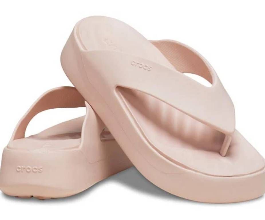 Crocs Damenschuhe: Crocs Getaway Platform Flip - neuves – Neu (gemäss Beschreibung) aus la Tour-de-Peilz von Crm
