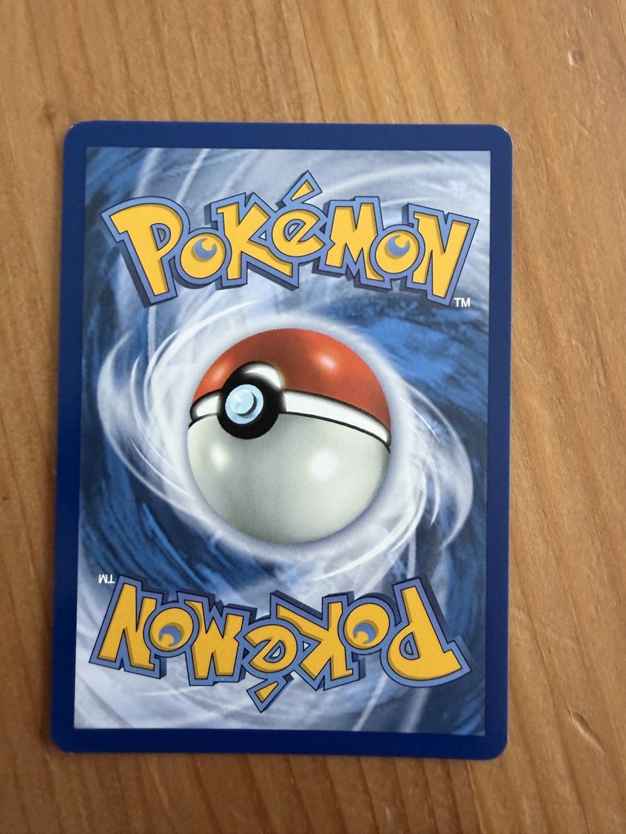 Pokémon Carte collezionabili: Genesect (PFL008) – Nuovo (secondo la descrizione) da Vevey venduto da Matx 1