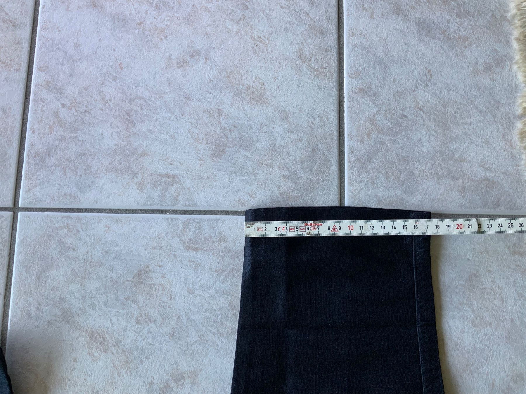 Pantaloni: Damenhose glänzig L – Usato da Kappel venduto da Mya986 4