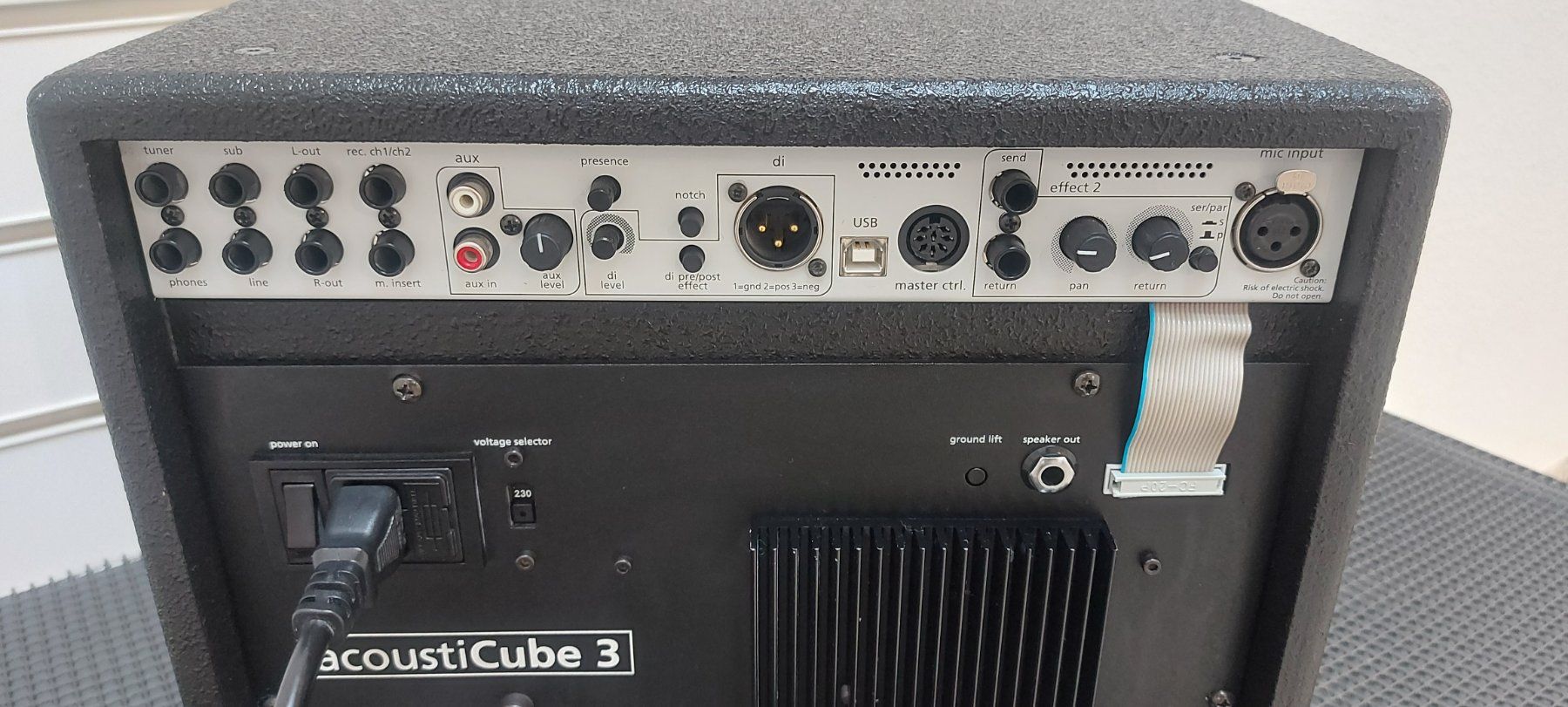 Verstärker: AER Acoustic Cube 3 High End Acoustic Amp – Gebraucht aus Glattbrugg von Swissmusik 3