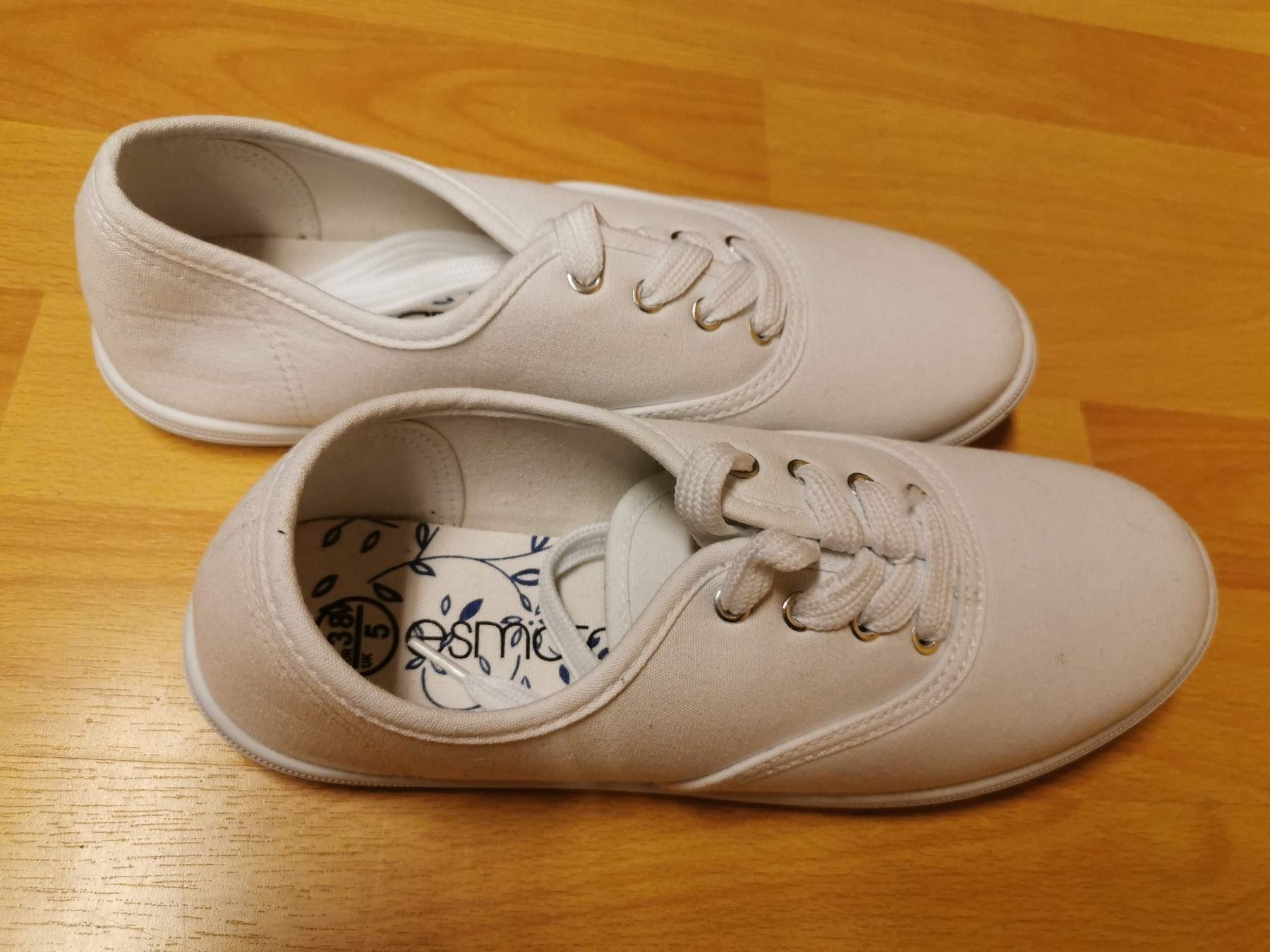 Scarpe da donna: Halbschuhe (neu) – Nuovo (secondo la descrizione) da Spiegel b. Bern venduto da JeromeG9 1
