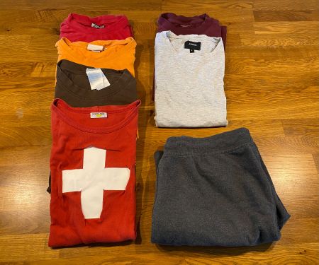 7- TEILIGES HERRENKLEIDERPAKET GR. L/ XL ZUM AUSTRAGEN