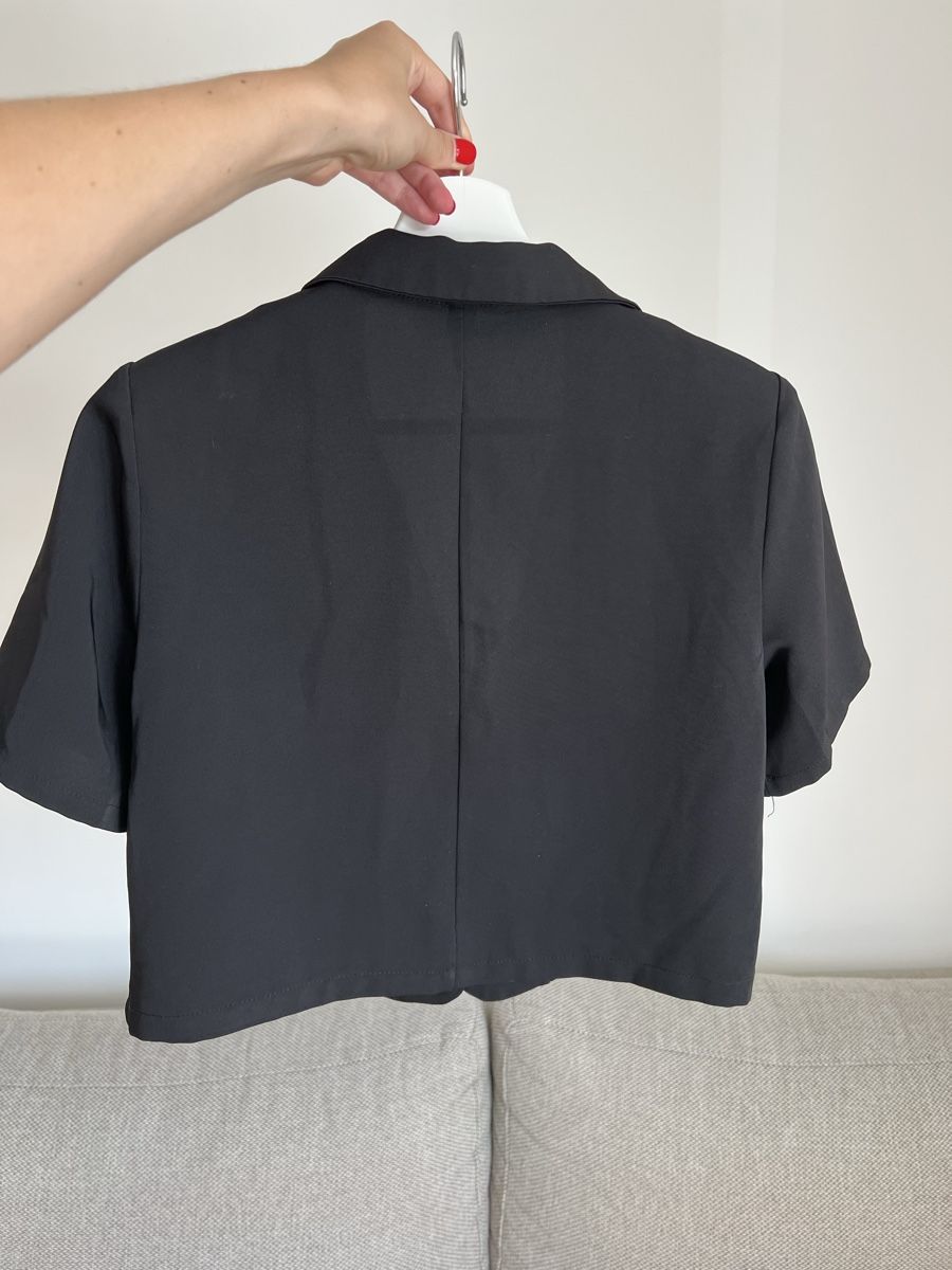 Boleros: Black cropped blazer short sleeve size M – Gebraucht aus Zürich von mps_9cp7 2