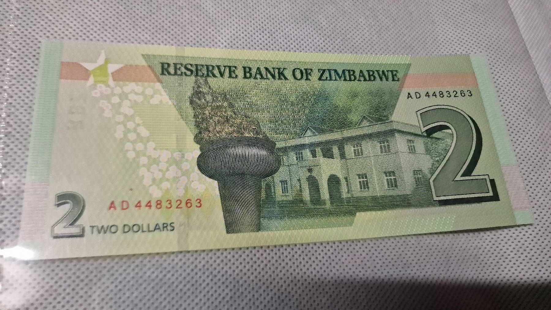 Banconote: Banknote Zimbabwe 2019 – Nuovo e nell'imballaggio originale da Herisau venduto da Antiques.AR 1
