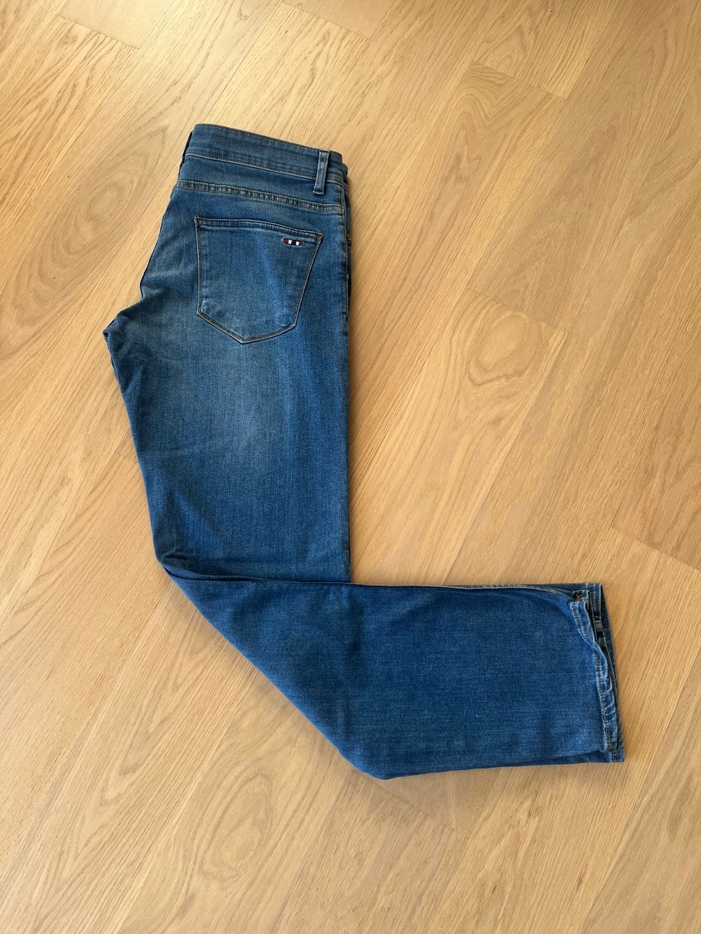 Napapijri Jeans: NapaPijri Jeans, Grösse 32 – Nuovo (secondo la descrizione) da Bonstetten venduto da Savannah7 2