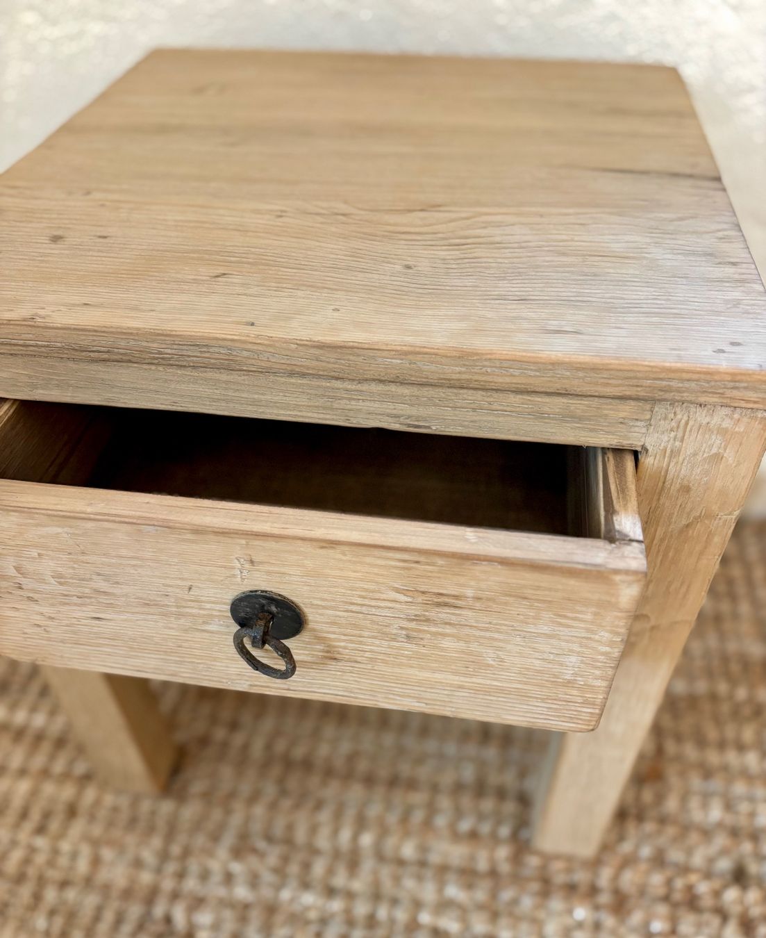 Comodini: Antiker asiatischer Nachttisch – Usato da Richterswil venduto da 0207lifestyle 2