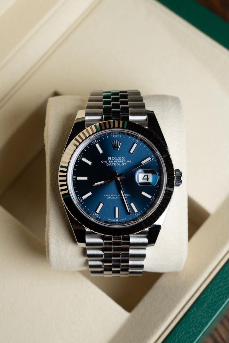 Best HD Pictures about  Rolex Datejust 41 Blau  with No AI Images