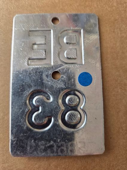 Sachs Ecriteaux: Velonummer BE 83 plaque velo – D'occasion à Schenkon par Uhu007 1