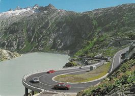 Ein Blick auf die neue Grimselpassstrasse BE