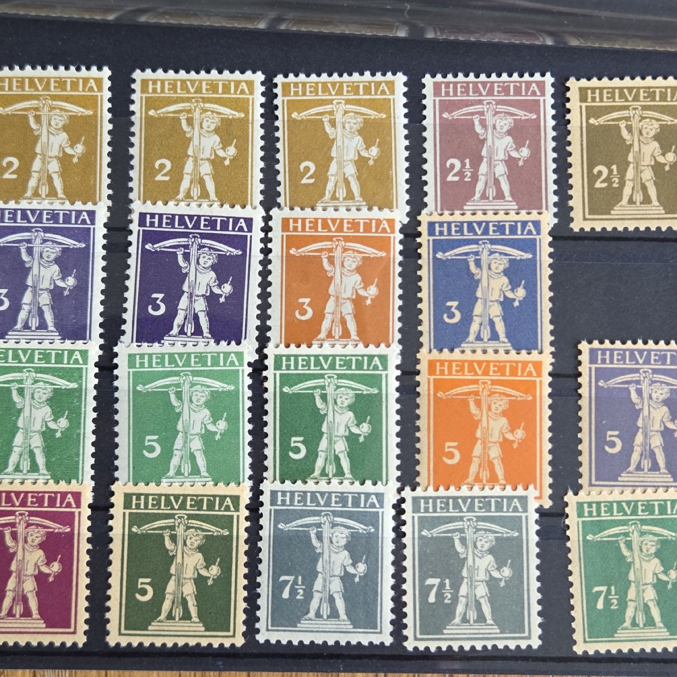 Tutti i francobolli: Briefmarken Postfrisch..Satz Tellknabe 1909-1933 – Usato da Stans venduto da Ducati16 6