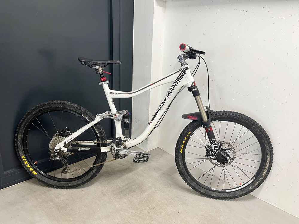 Rocky Mountain Slayer 50 – Enduro/Downhill Bike (Defekt) in