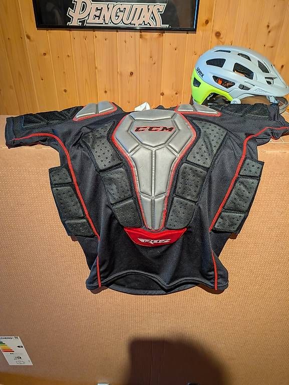 Schutz & Schoner: Inlinehockey Schutz Shirt – Neu und originalverpackt aus Windlach von Tangler89 4