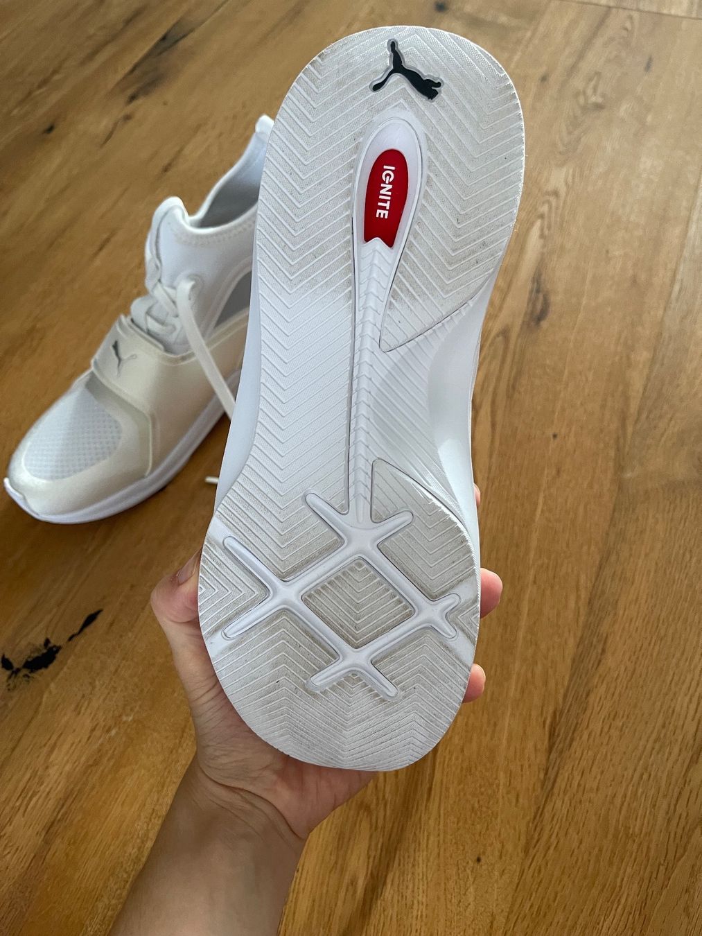 Puma Scarpe da donna: Puma Ignite Limitless Sneaker Gr. 37,5 weiss – Usato da Ettingen venduto da cla_526w 1