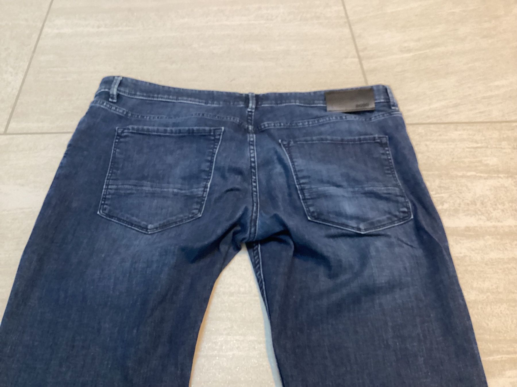 Hugo Boss Jeans: Hugo Boss Jeans Gr. 38 / 34 – Usato da Riehen venduto da Bibo 4