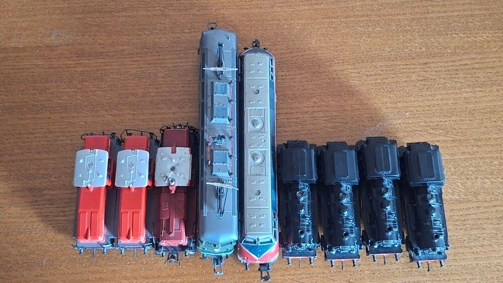 Märklin Trains électriques: H0 AC 8 Märklin , 1 Lima Lok. – D'occasion à Pfäffikon ZH par gub_2j76 5