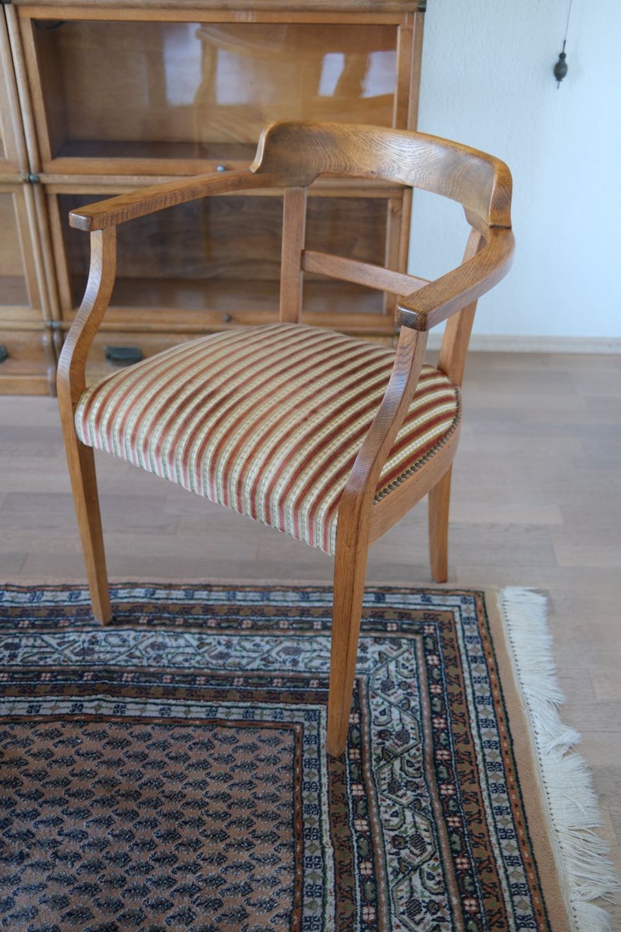 Sessel: Eichenholzsessel – Gebraucht aus Arlesheim von 01GoodValue