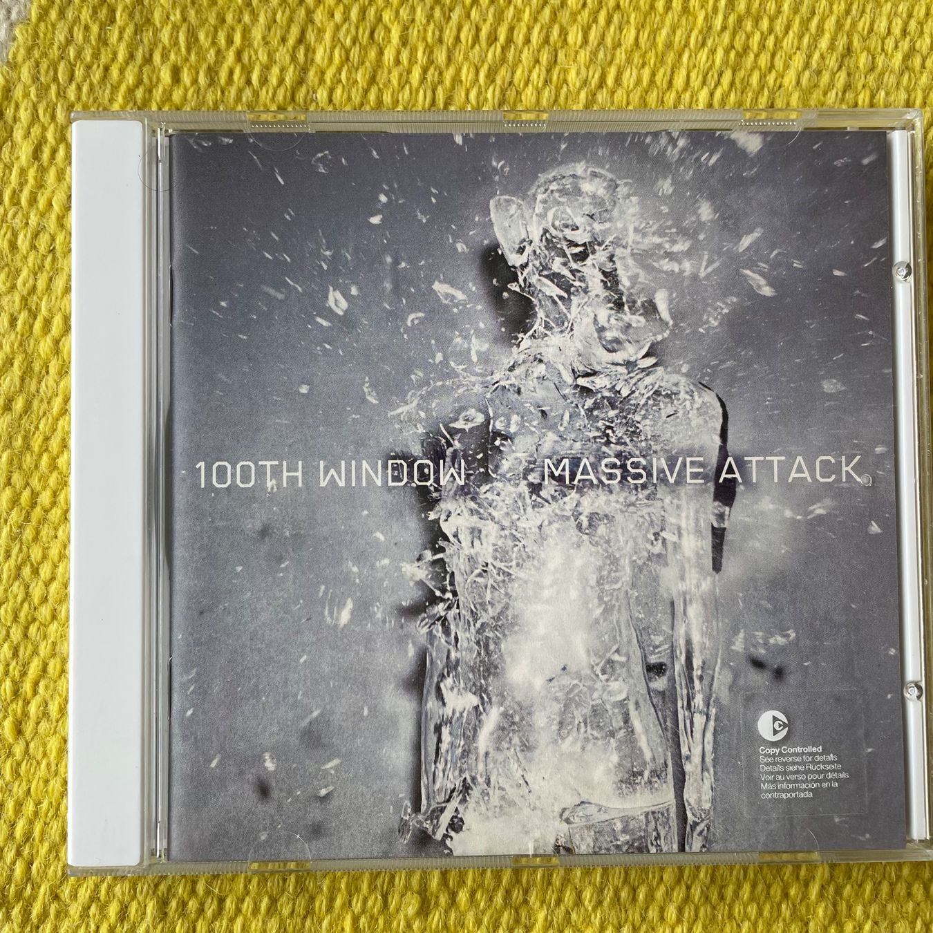 CD: MASSIVE ATTACK-100TH WINDOW – Usato da Rorschacherberg venduto da CD-Roli
