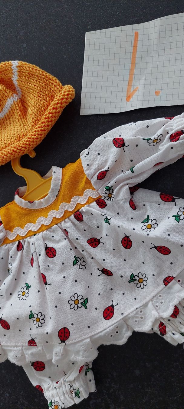 Bambole: Puppenkleider – Usato da Muri AG venduto da nindo1 7